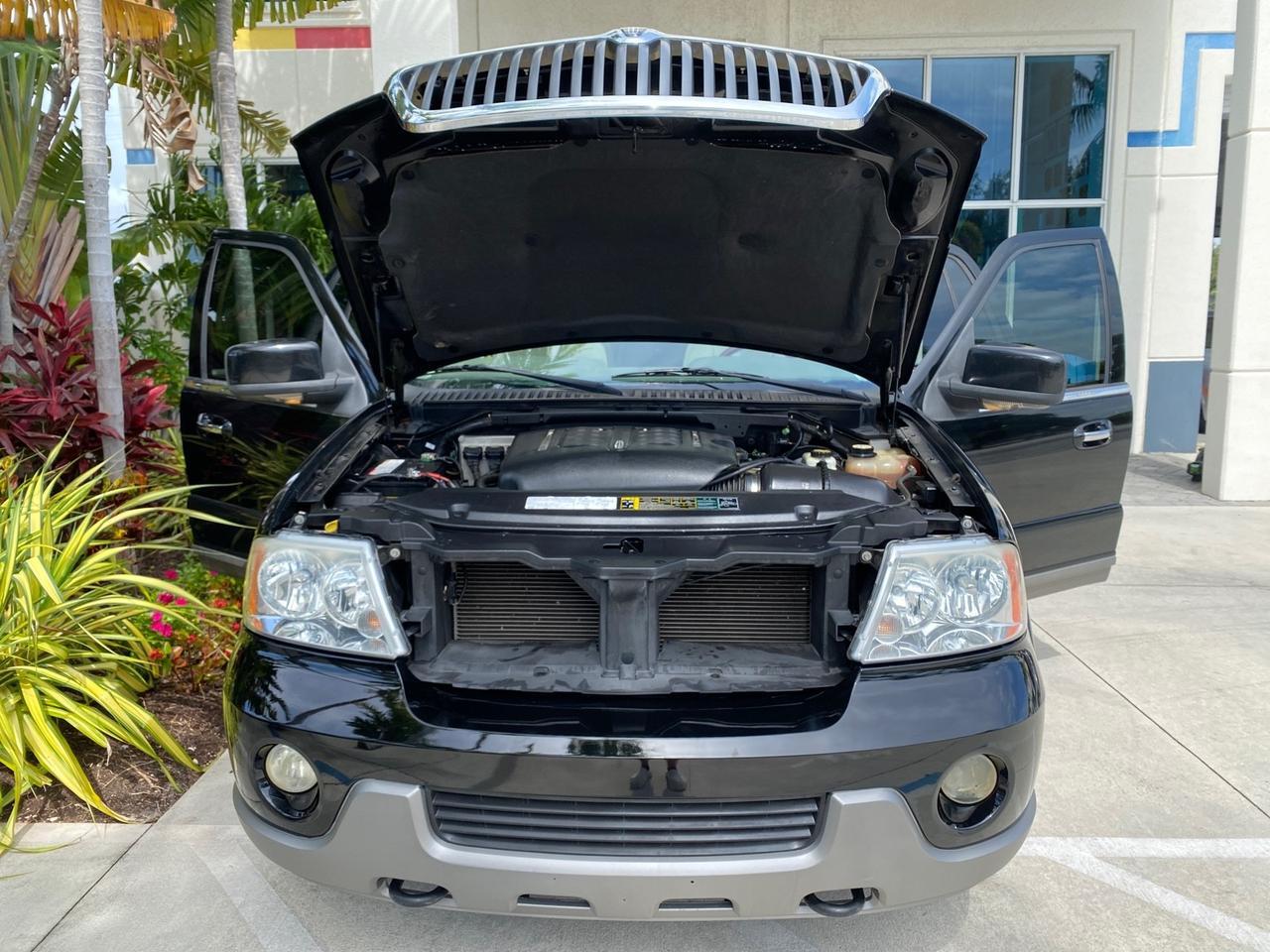 2004 Lincoln Navigator LOW MILES 67,511 SUNROOF Pompano Beach FL
