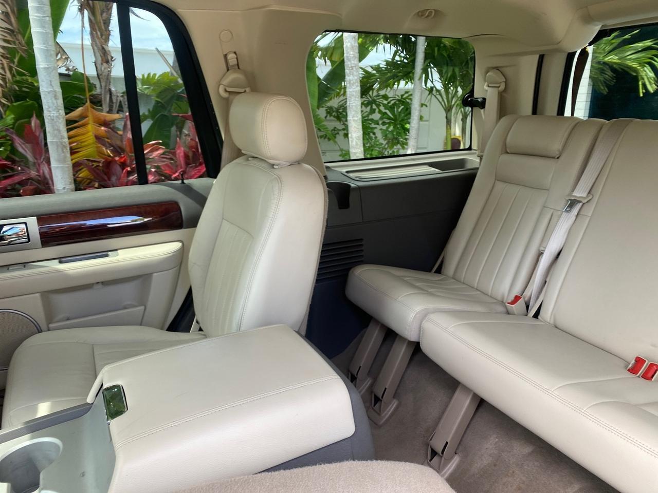2004 Lincoln Navigator LOW MILES 67,511 SUNROOF Pompano Beach FL