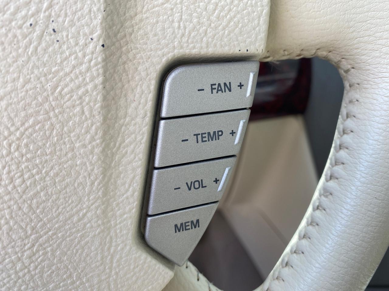 2004 Lincoln Navigator LOW MILES 67,511 SUNROOF Pompano Beach FL