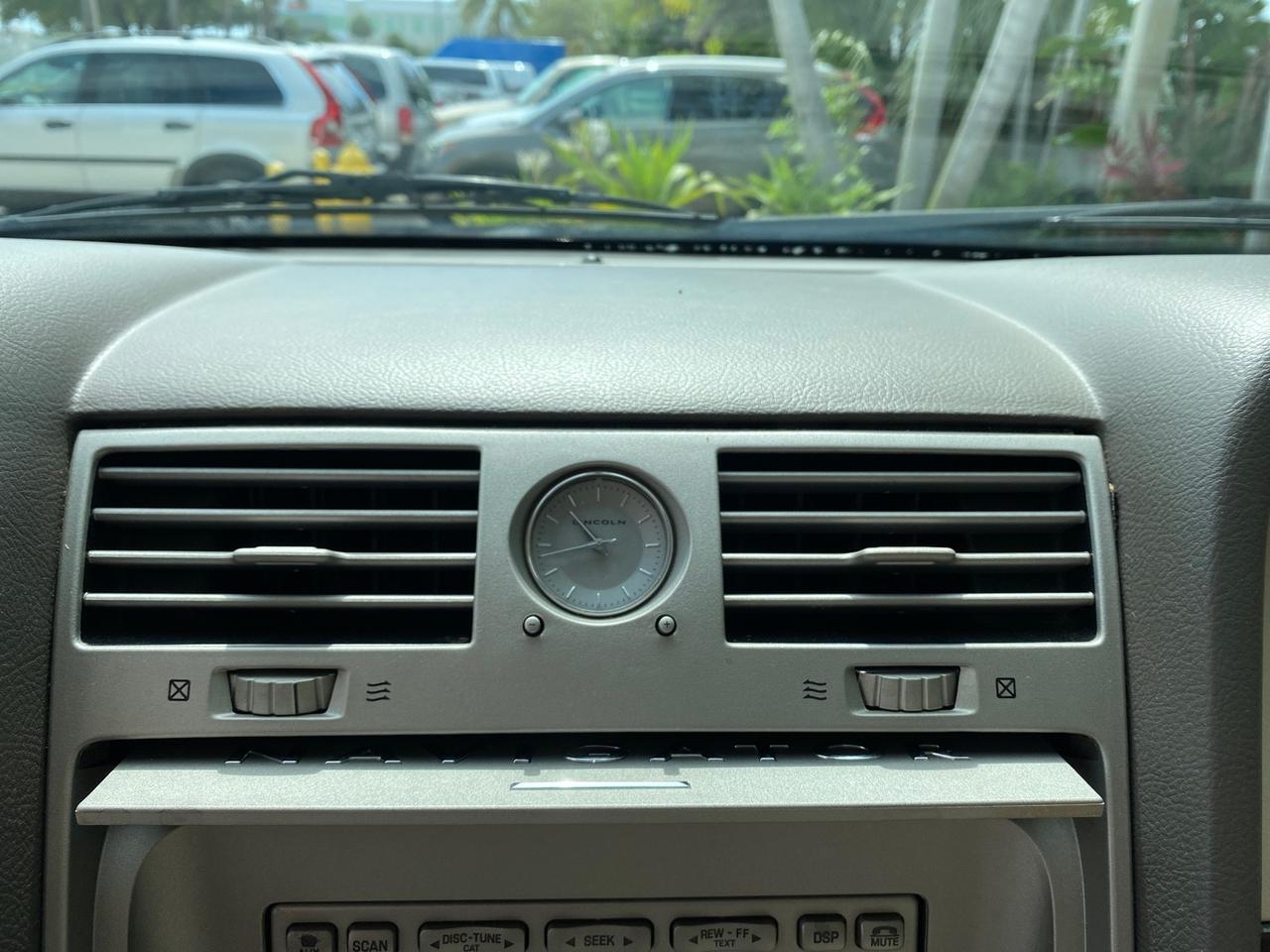 2004 Lincoln Navigator LOW MILES 67,511 SUNROOF Pompano Beach FL