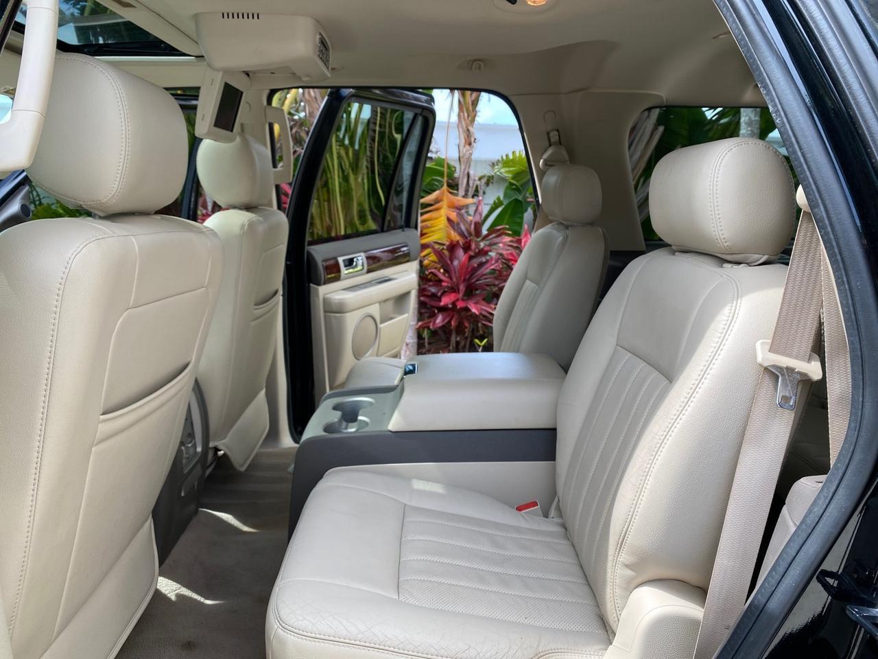 2004 Lincoln Navigator LOW MILES 67,511 SUNROOF Pompano Beach FL