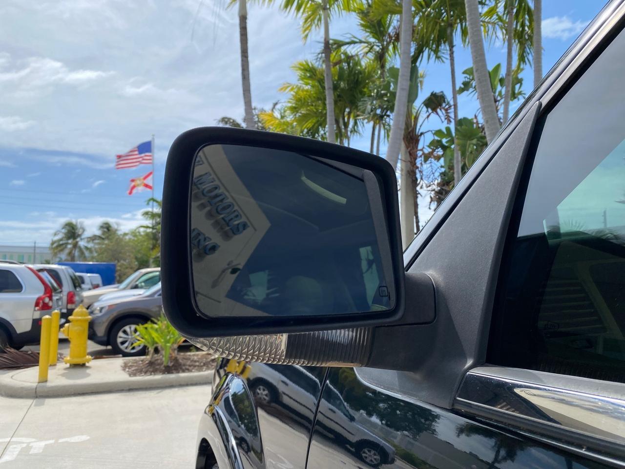 2004 Lincoln Navigator LOW MILES 67,511 SUNROOF Pompano Beach FL
