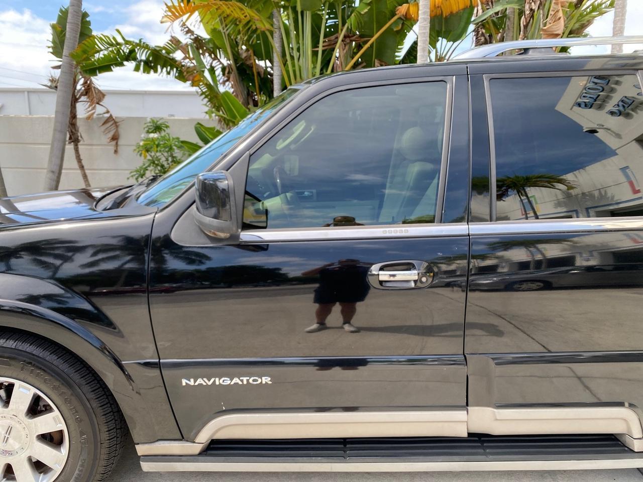 2004 Lincoln Navigator LOW MILES 67,511 SUNROOF Pompano Beach FL