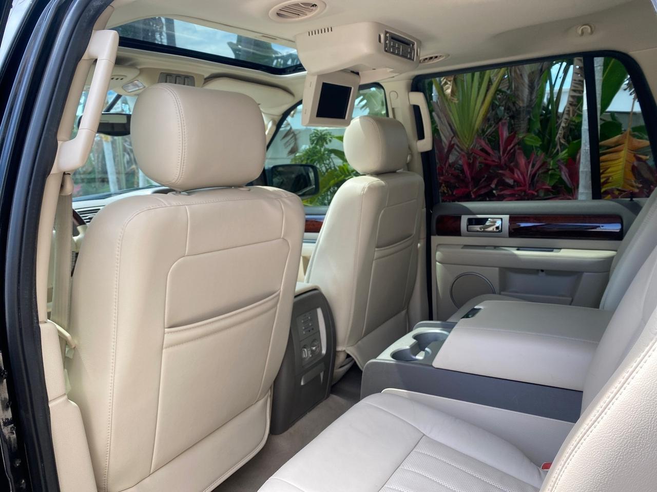 2004 Lincoln Navigator LOW MILES 67,511 SUNROOF Pompano Beach FL