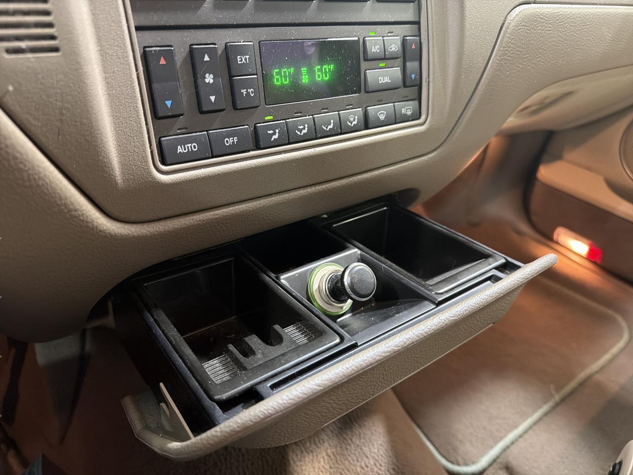 2004 Lincoln Town Car Signature San Antonio TX