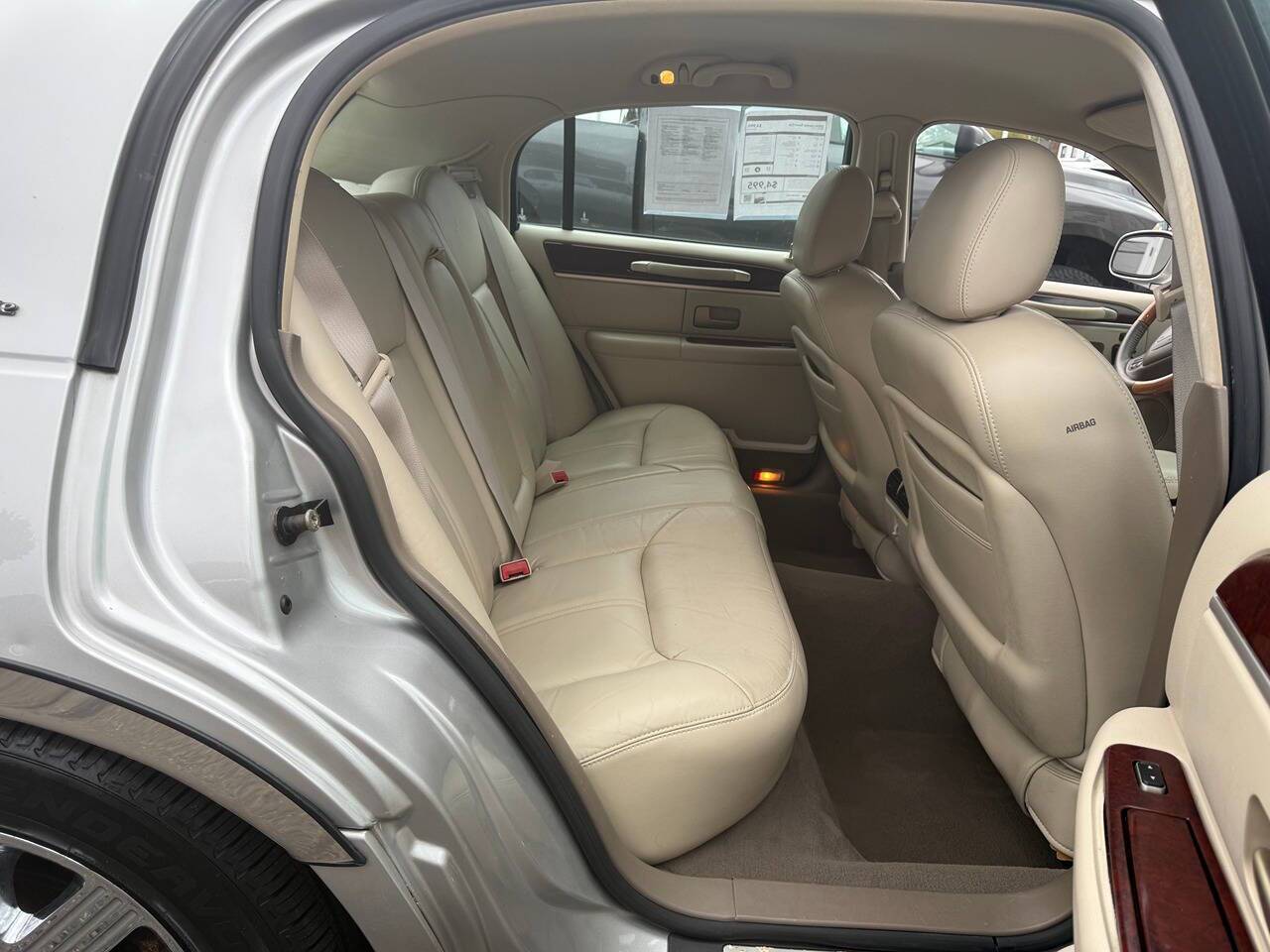 2004 Lincoln Town Car Ultimate 4dr Sedan Edison NJ