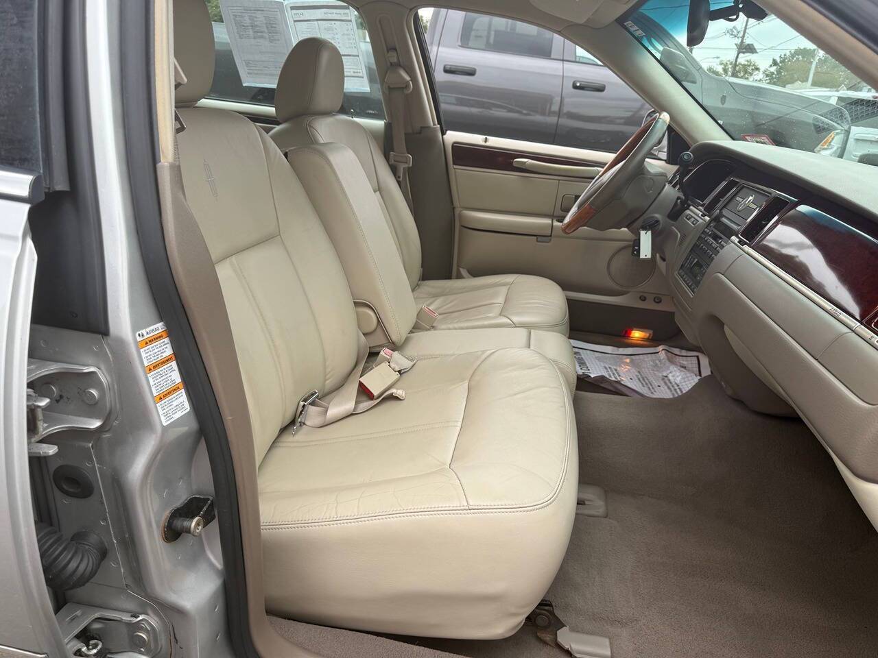 2004 Lincoln Town Car Ultimate 4dr Sedan Edison NJ