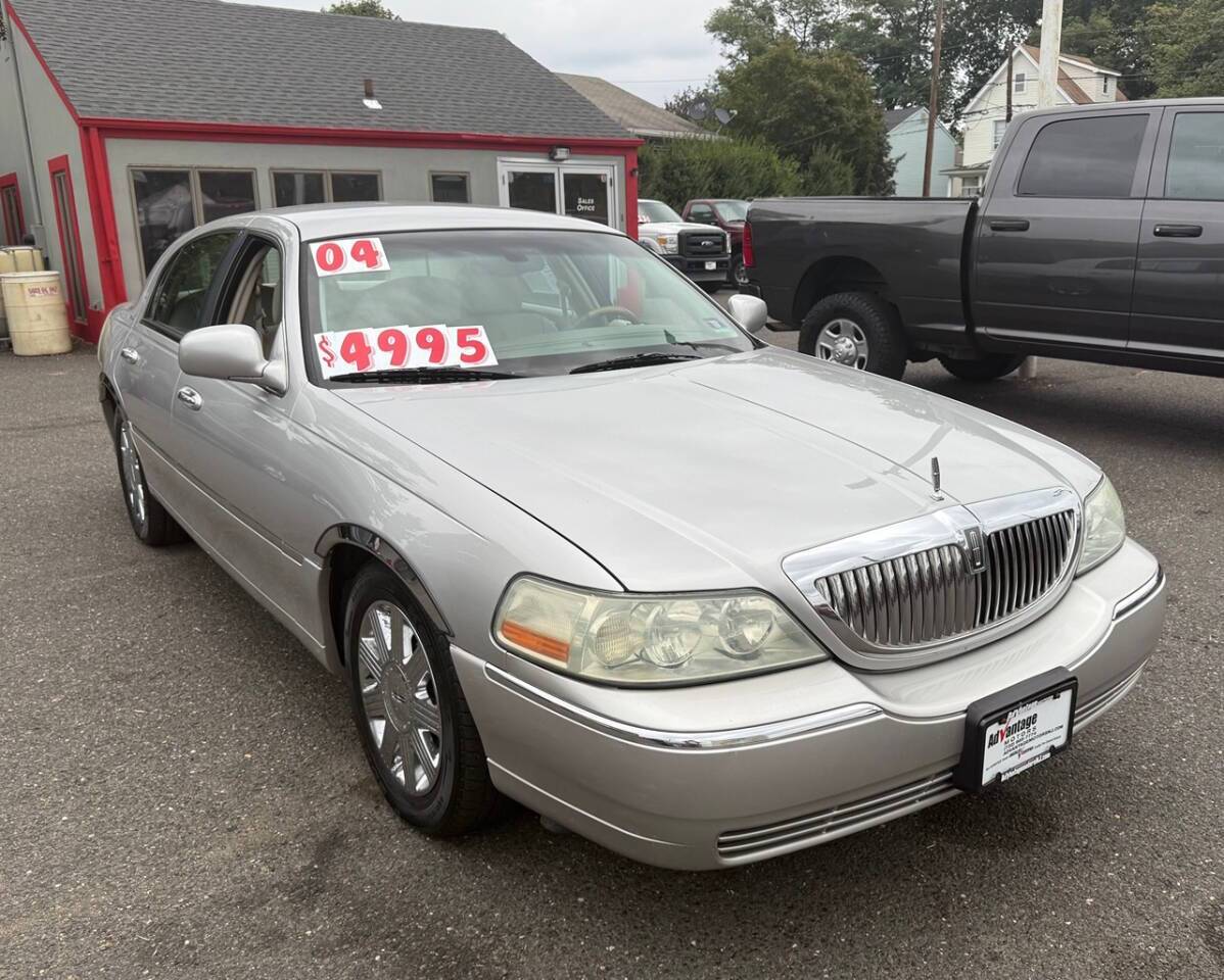 2004 Lincoln Town Car Ultimate 4dr Sedan Edison NJ
