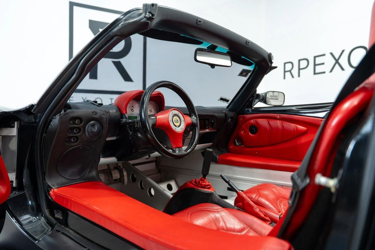 2004 Lotus Elise Base St. Louis MO