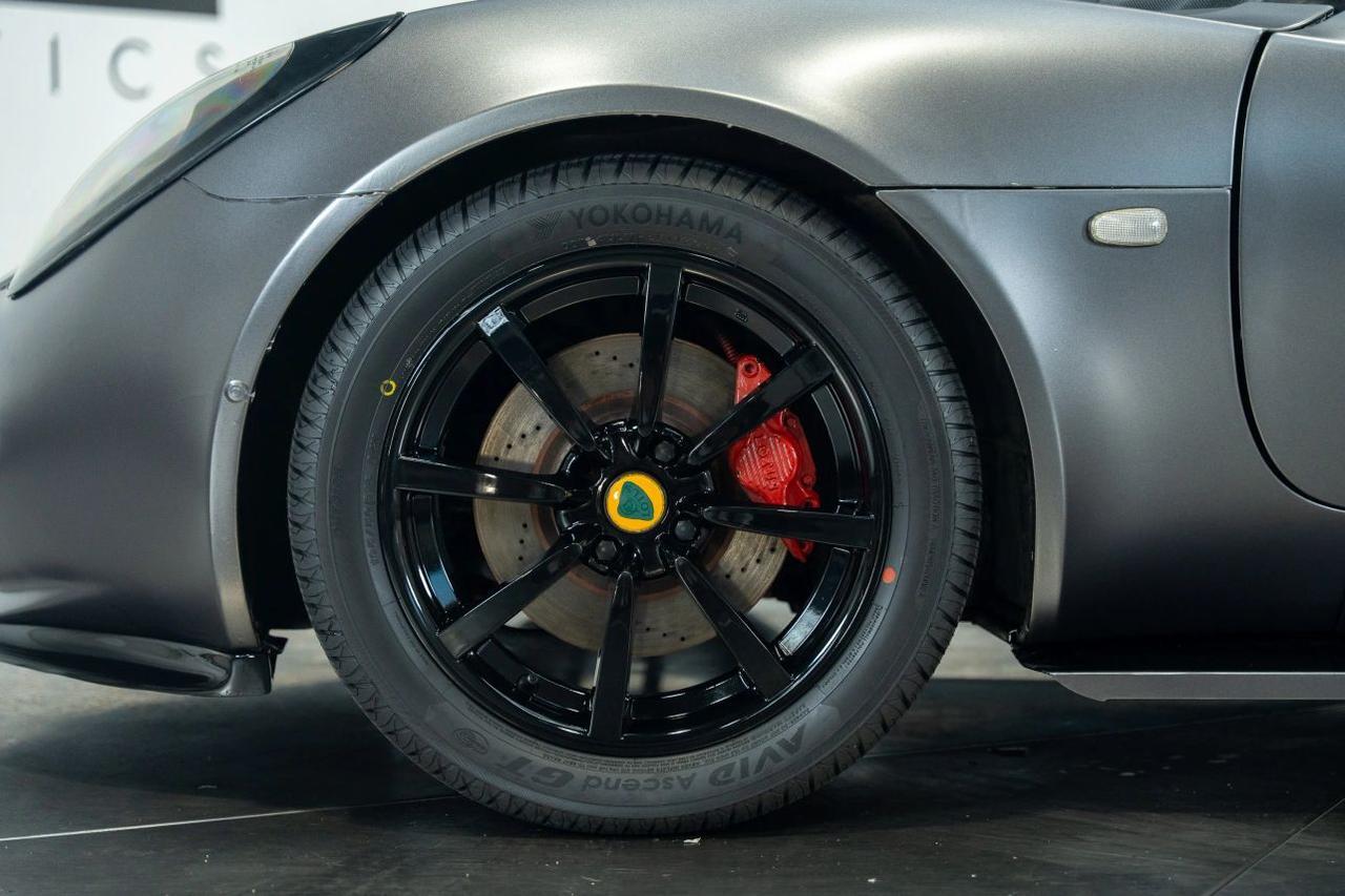 2004 Lotus Elise Base St. Louis MO