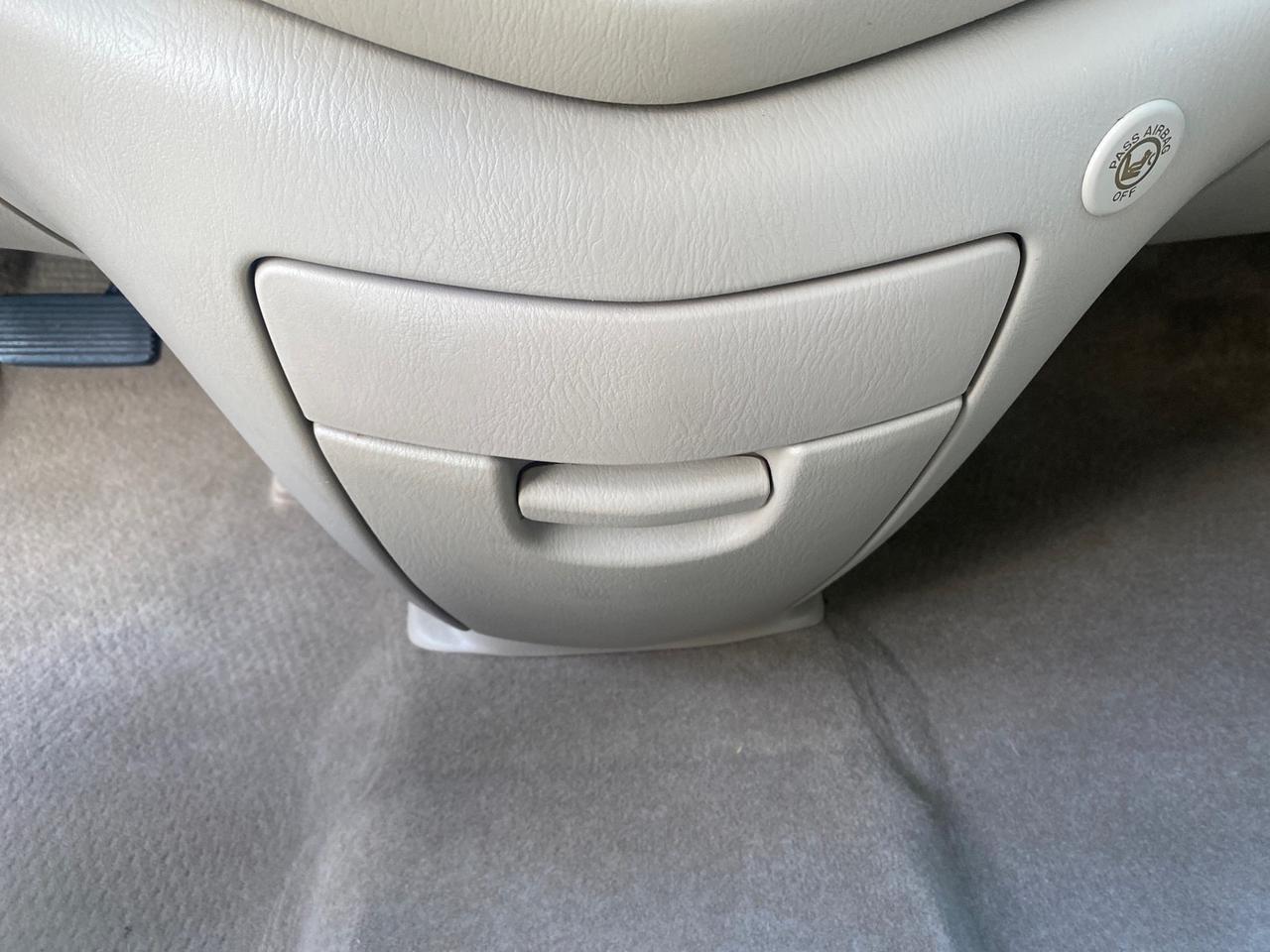 2004 Mazda MPV LX LOW MILES 62,740 Pompano Beach FL