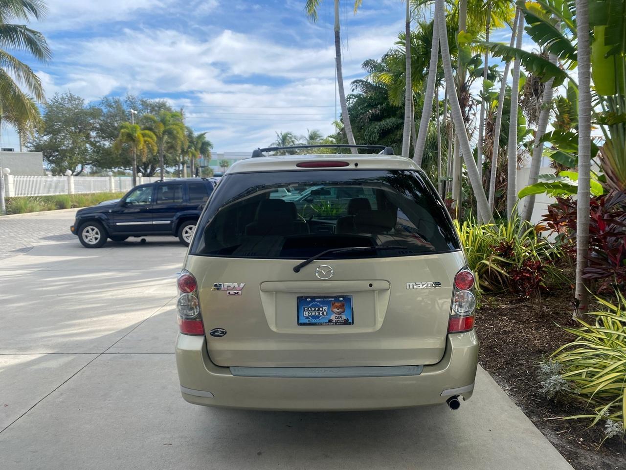 2004 Mazda MPV LX LOW MILES 62,740 Pompano Beach FL