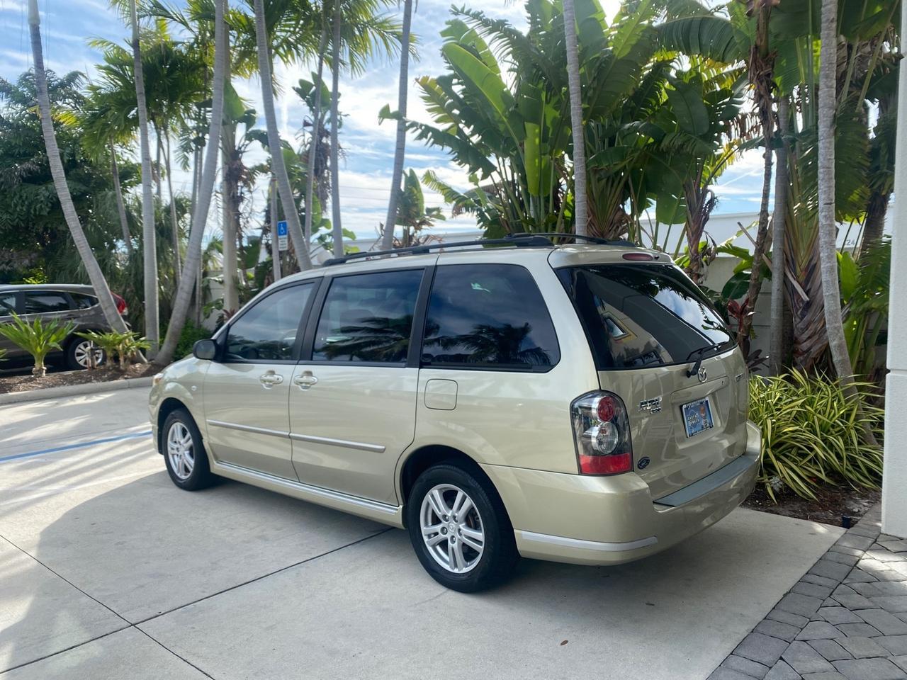 2004 Mazda MPV LX LOW MILES 62,740 Pompano Beach FL
