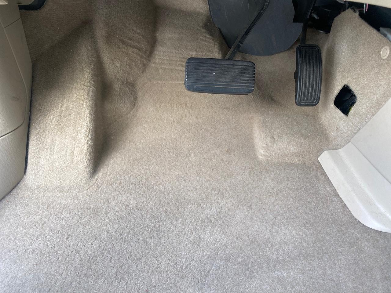 2004 Mazda MPV LX LOW MILES 62,740 Pompano Beach FL