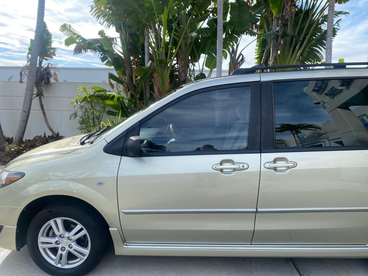 2004 Mazda MPV LX LOW MILES 62,740 VAN Pompano Beach FL
