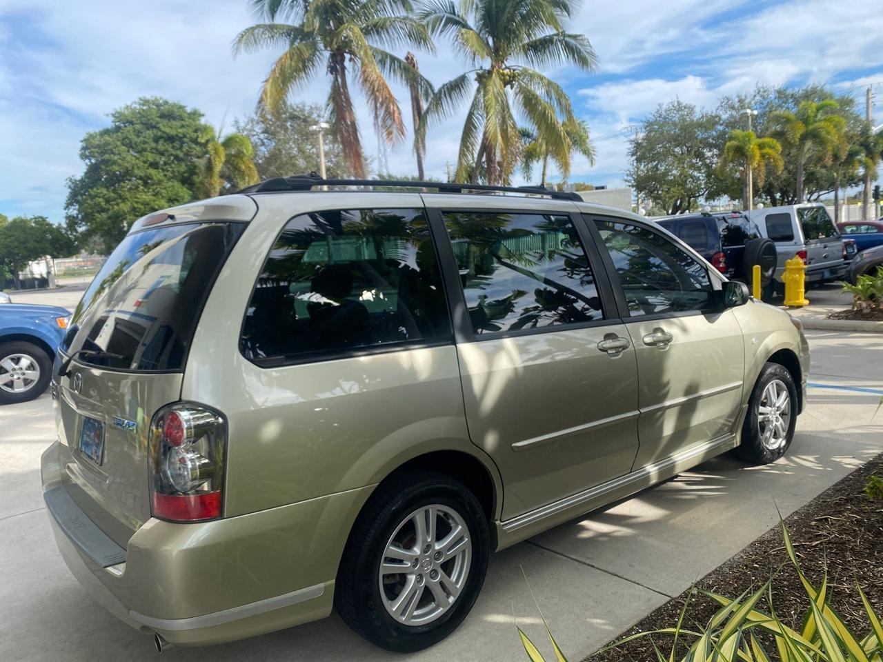 2004 Mazda MPV LX LOW MILES 62,740 VAN Pompano Beach FL