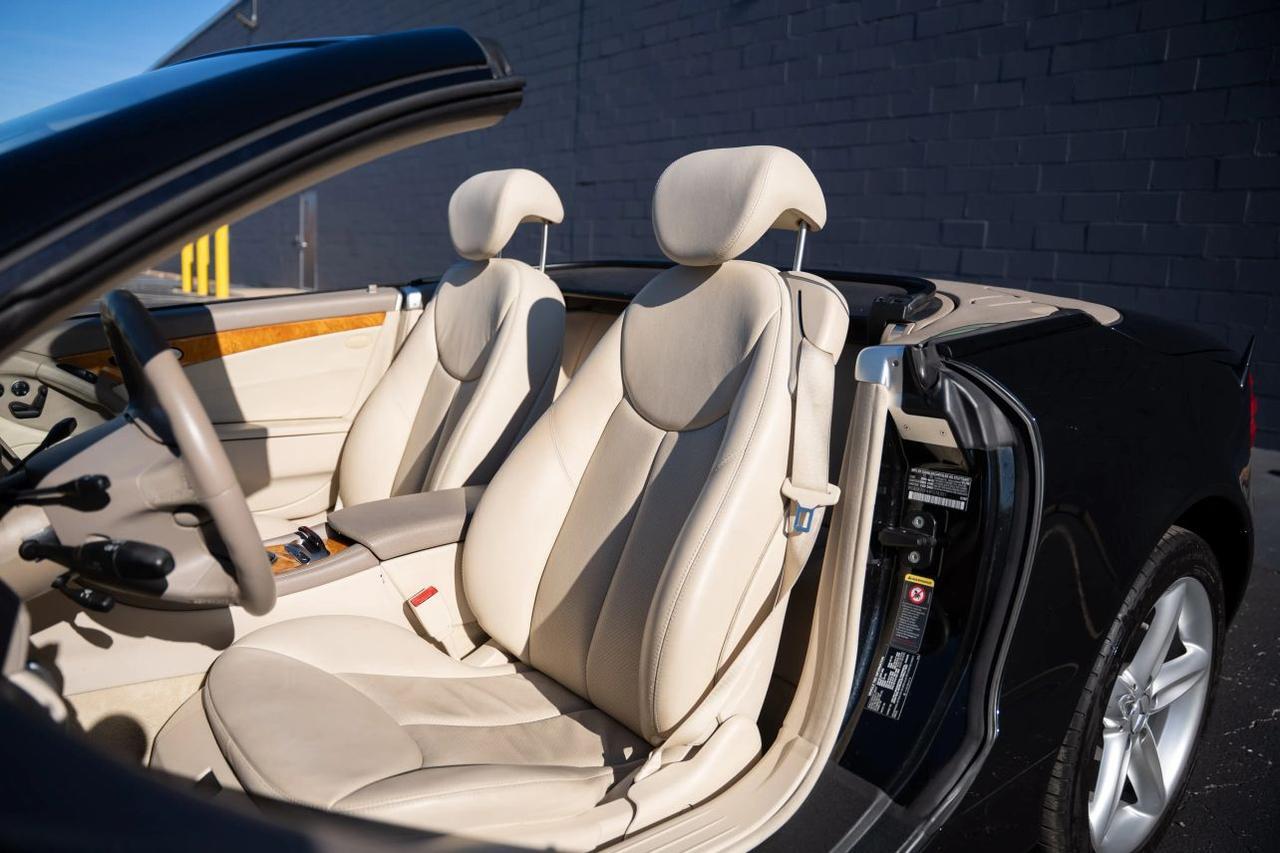 2004 Mercedes-Benz SL-Class
