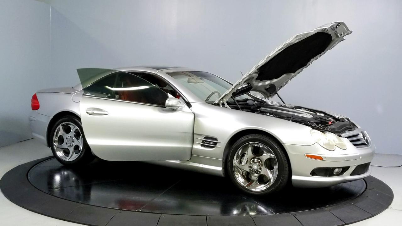 2004 Mercedes-Benz Sl600~ Incredible Miles Fully Serviced ~Carfax Certified Glendale Heights IL