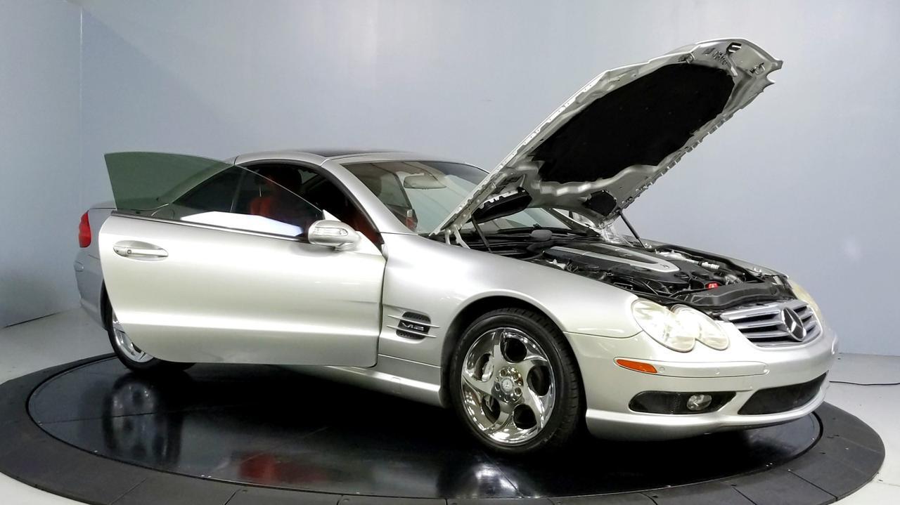 2004 Mercedes-Benz Sl600~ Incredible Miles Fully Serviced ~Carfax Certified Glendale Heights IL