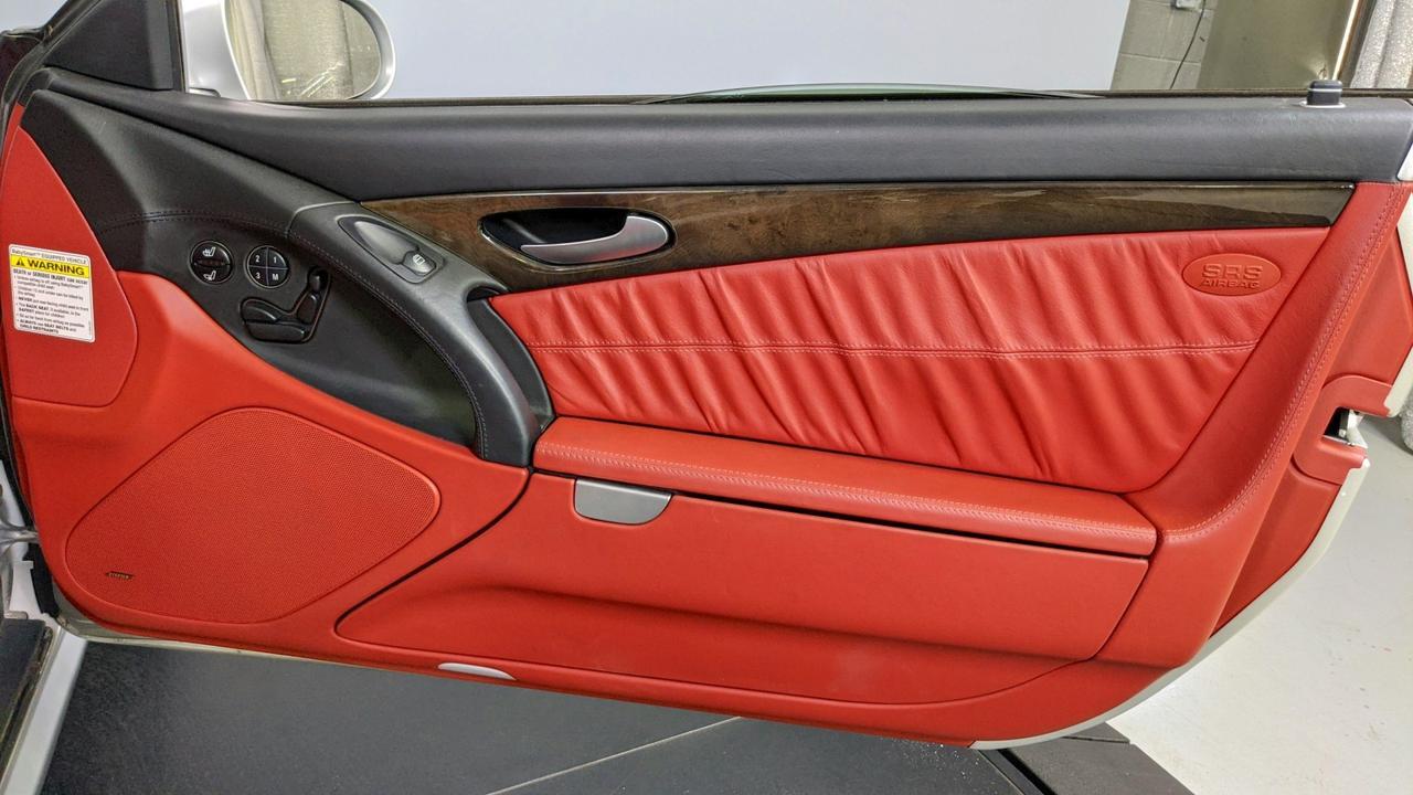 2004 Mercedes-Benz Sl600~ Incredible Miles Fully Serviced ~Carfax Certified Glendale Heights IL