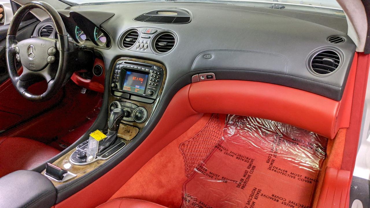 2004 Mercedes-Benz Sl600~ Incredible Miles Fully Serviced ~Carfax Certified Glendale Heights IL