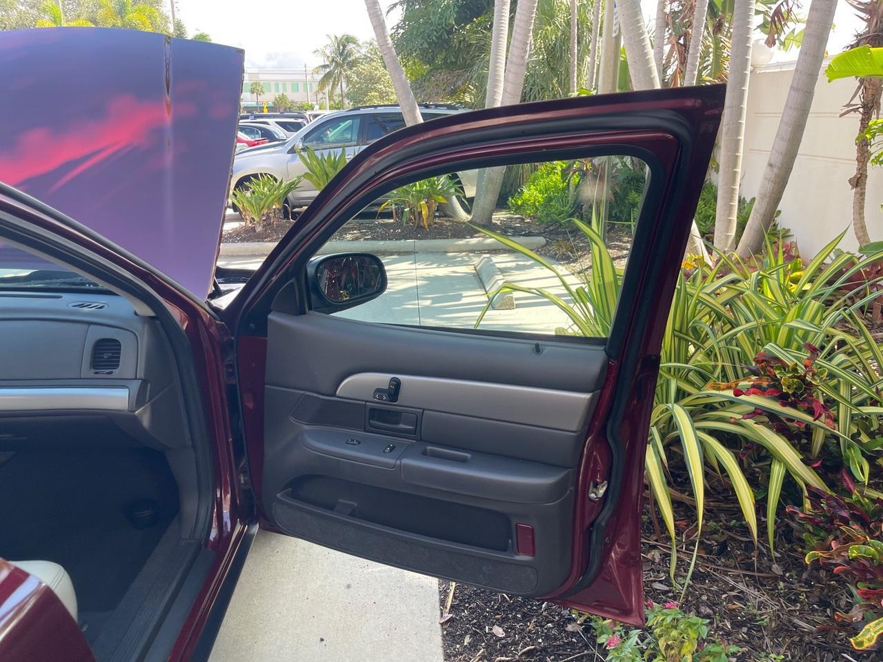 2004 Mercury Marauder COBRA V 8 DUAL OVER HEAD CAM LOW MILES 21,997 Pompano Beach FL