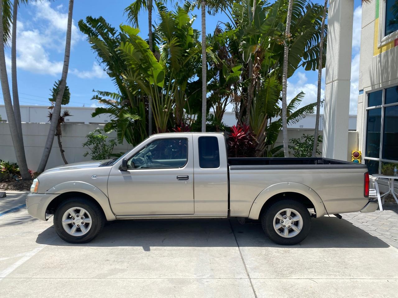 2004 Nissan Frontier 2WD XE LOW MILES 70,694 Pompano Beach FL