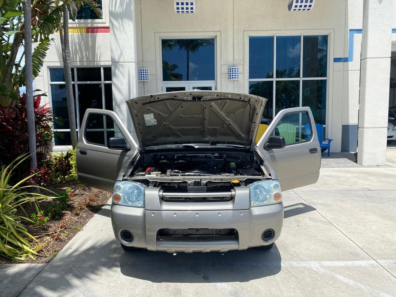 2004 Nissan Frontier 2WD XE LOW MILES 70,694 Pompano Beach FL