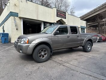 Nissan Frontier XE 2004