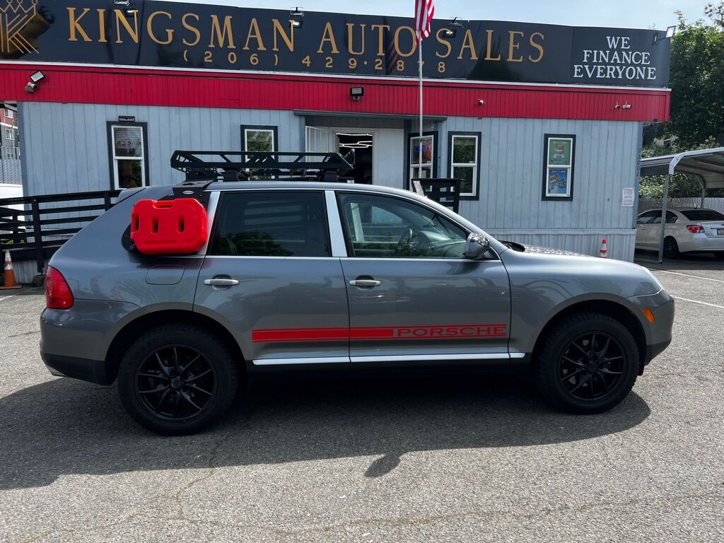 2004 PORSCHE CAYENNE S Des Moines WA