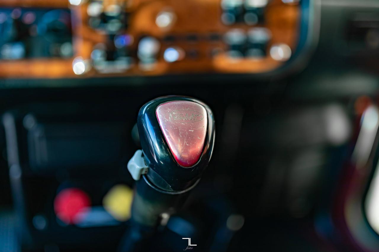 2004 Peterbilt 379 Longnose Tractor Sleeper Canadian Classic Red Deer AB