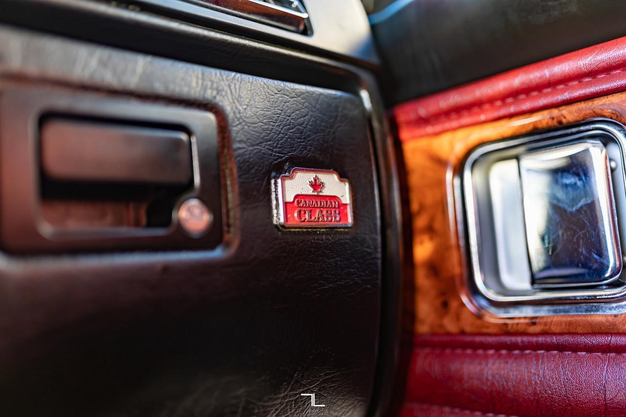 2004 Peterbilt 379 Longnose Tractor Sleeper Canadian Classic Red Deer AB