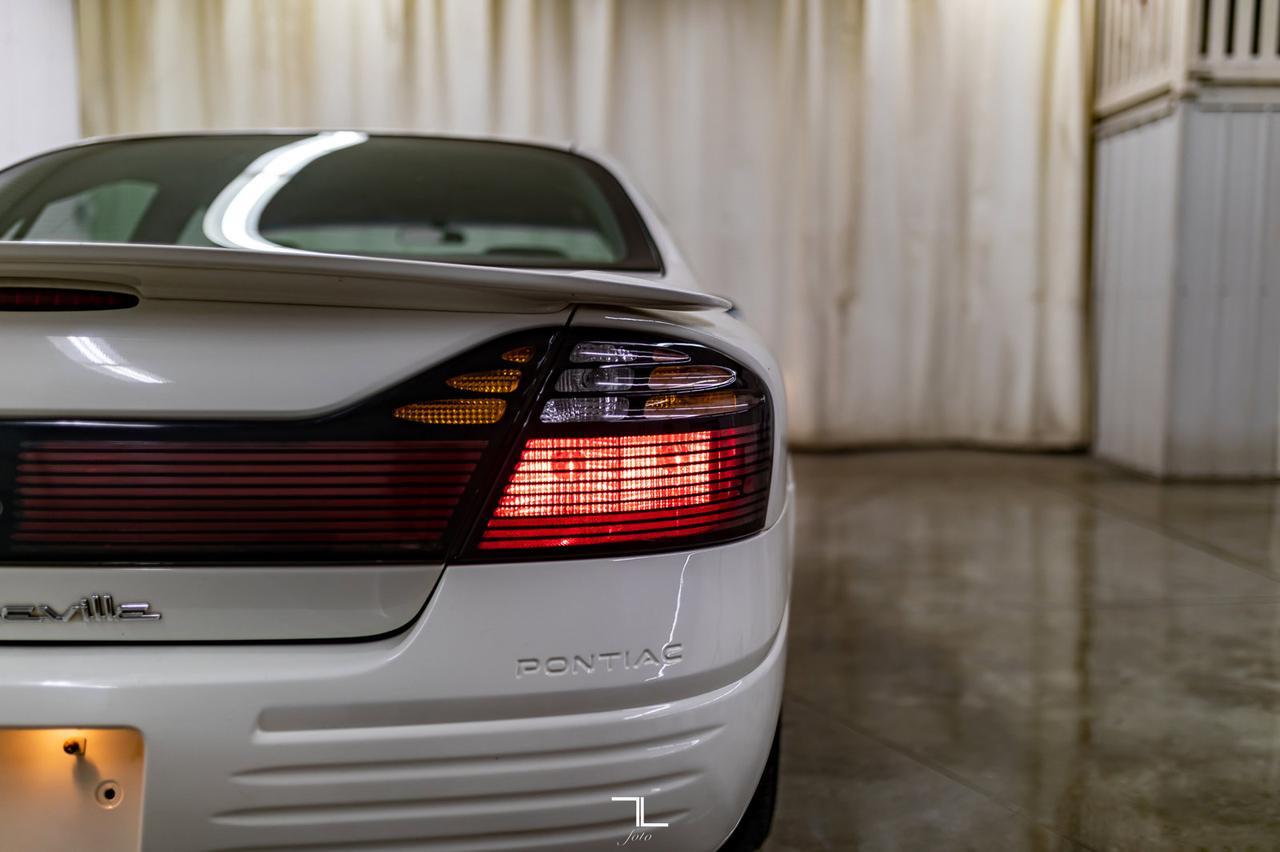 2004 Pontiac Bonneville SE Leather Red Deer AB