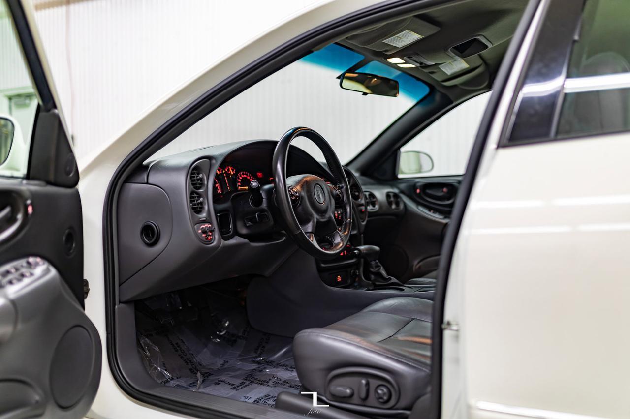 2004 Pontiac Bonneville SE Leather Red Deer AB