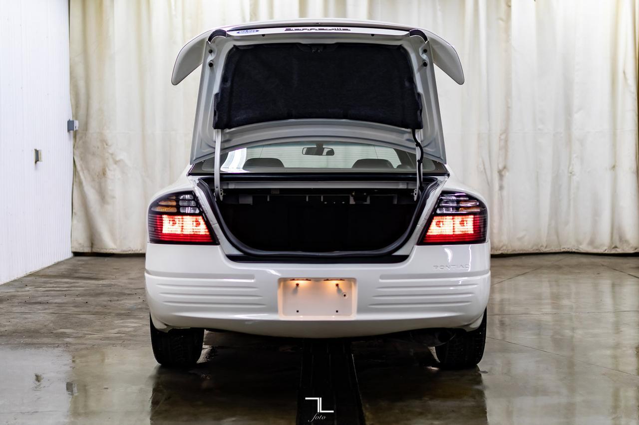 2004 Pontiac Bonneville SE Leather Red Deer AB