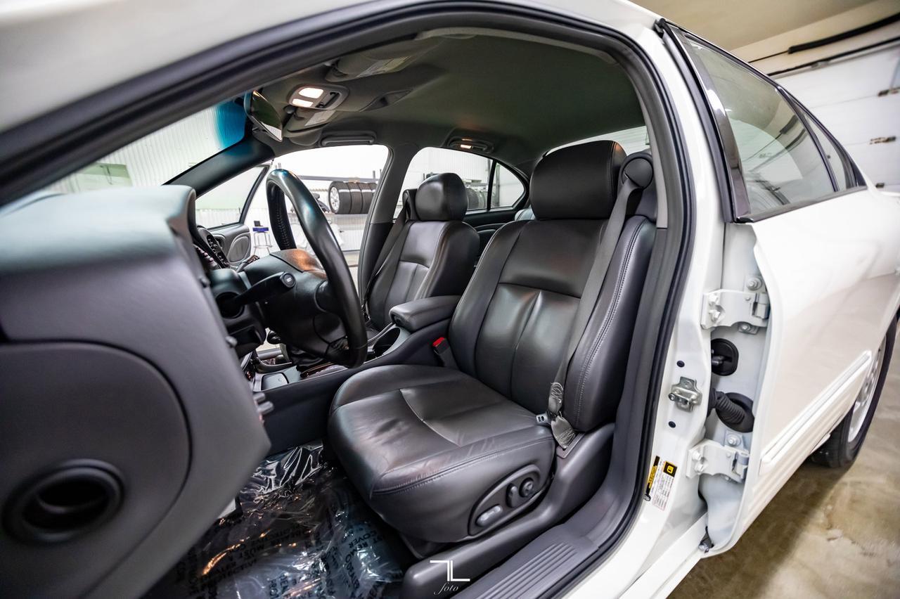 2004 Pontiac Bonneville SE Leather Red Deer AB