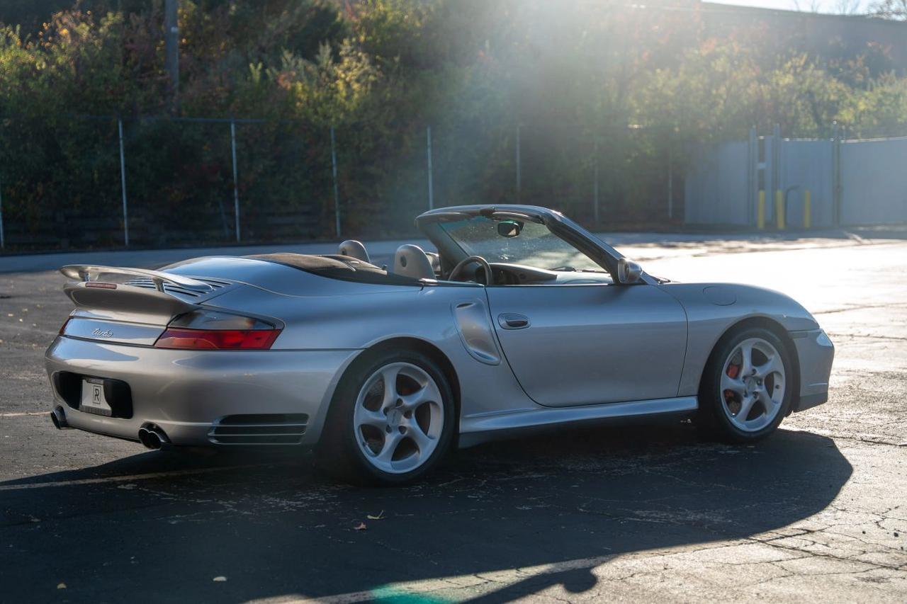 2004 Porsche 911 Turbo Cabriolet 2D St. Louis MO