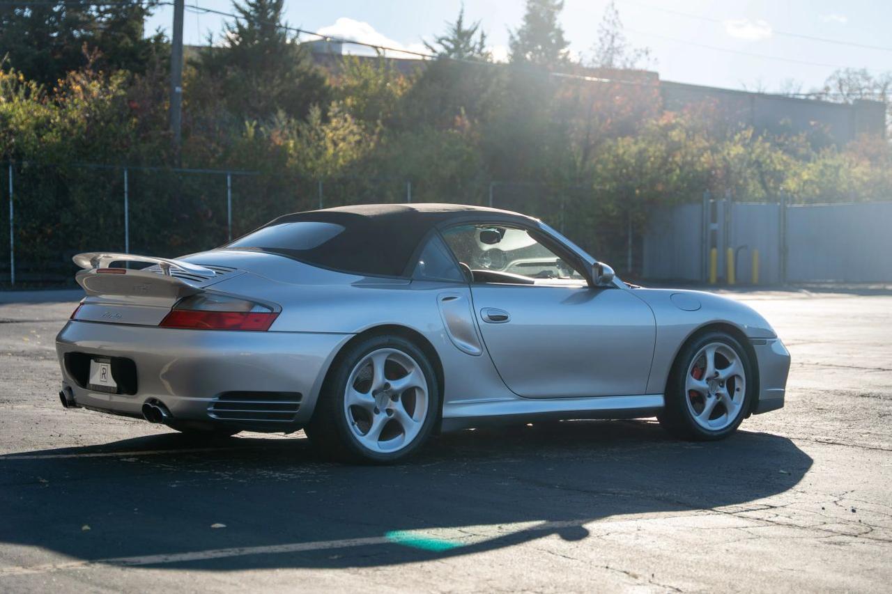 2004 Porsche 911 Turbo Cabriolet 2D St. Louis MO