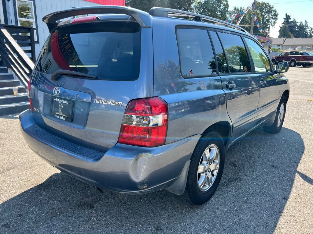 2004 TOYOTA HIGHLANDER BASE Des Moines WA