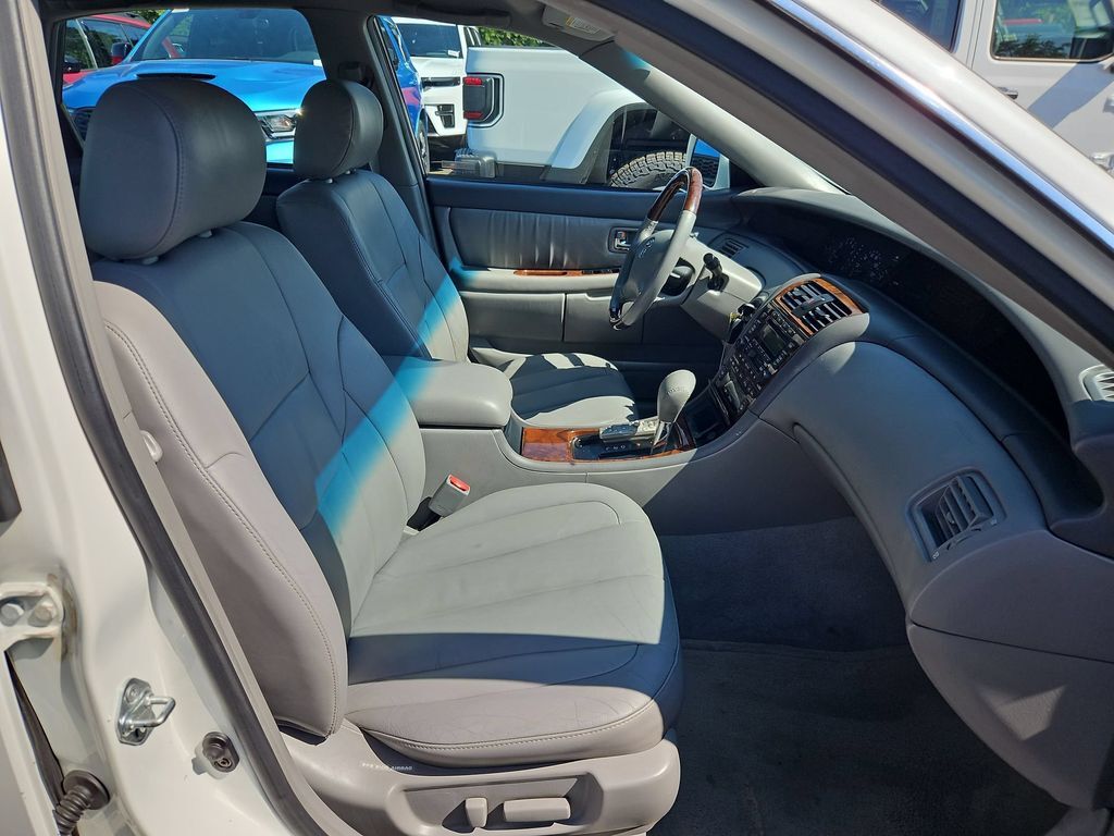 2004 Toyota Avalon XLS Gresham OR