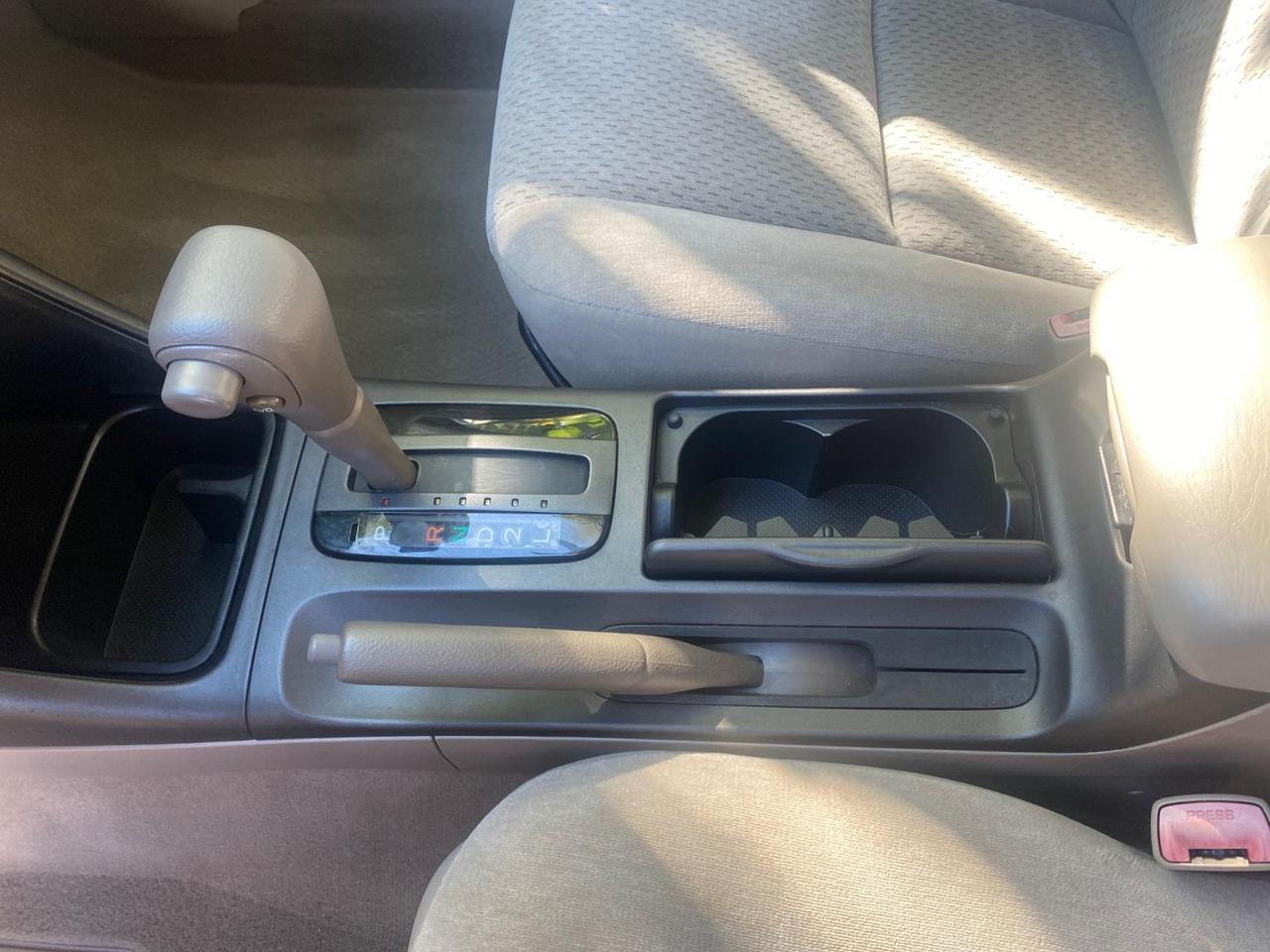 2004 Toyota Camry LE LOW MILES 25,414 ACTUAL Pompano Beach FL