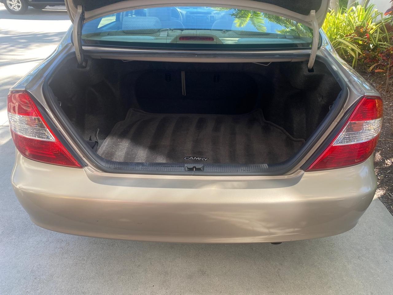 2004 Toyota Camry LE LOW MILES 25,414 ACTUAL Pompano Beach FL