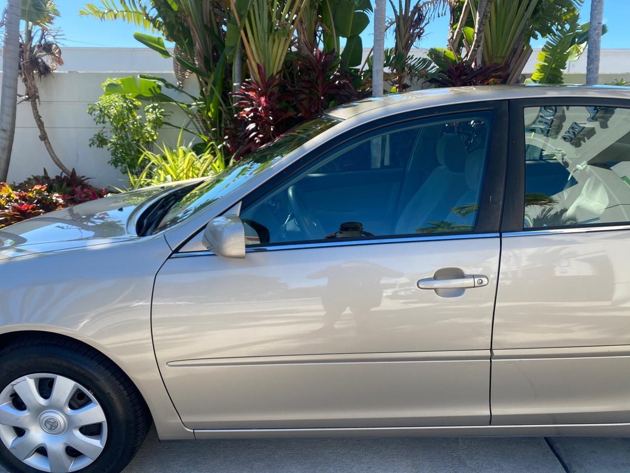 2004 Toyota Camry LE LOW MILES 25,414 ACTUAL Pompano Beach FL