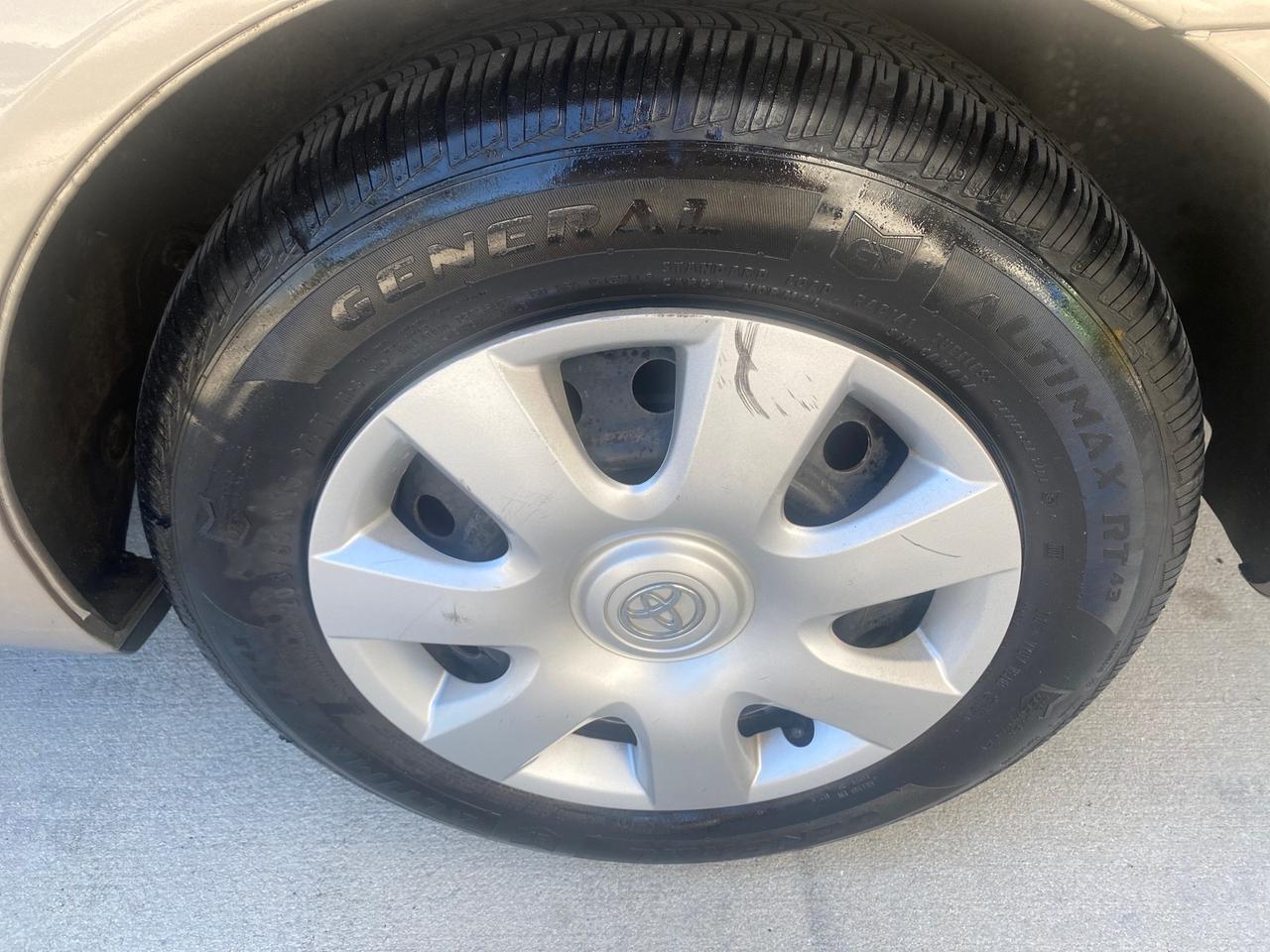 2004 Toyota Camry LE LOW MILES 25,414 ACTUAL Pompano Beach FL