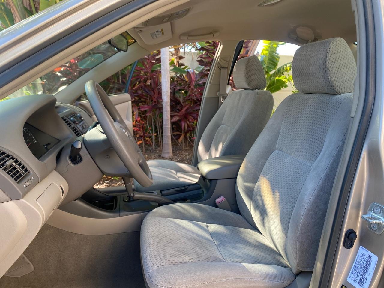 2004 Toyota Camry LE LOW MILES 25,414 ACTUAL Pompano Beach FL