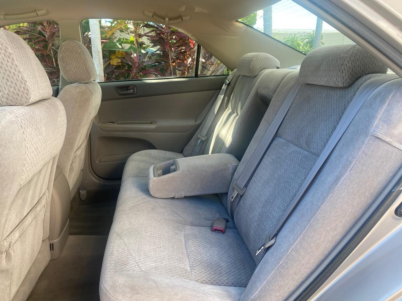 2004 Toyota Camry LE LOW MILES 25,414 ACTUAL Pompano Beach FL
