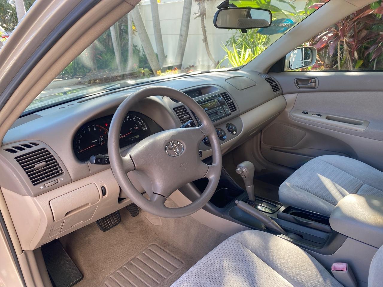 2004 Toyota Camry LE LOW MILES 25,414 ACTUAL Pompano Beach FL