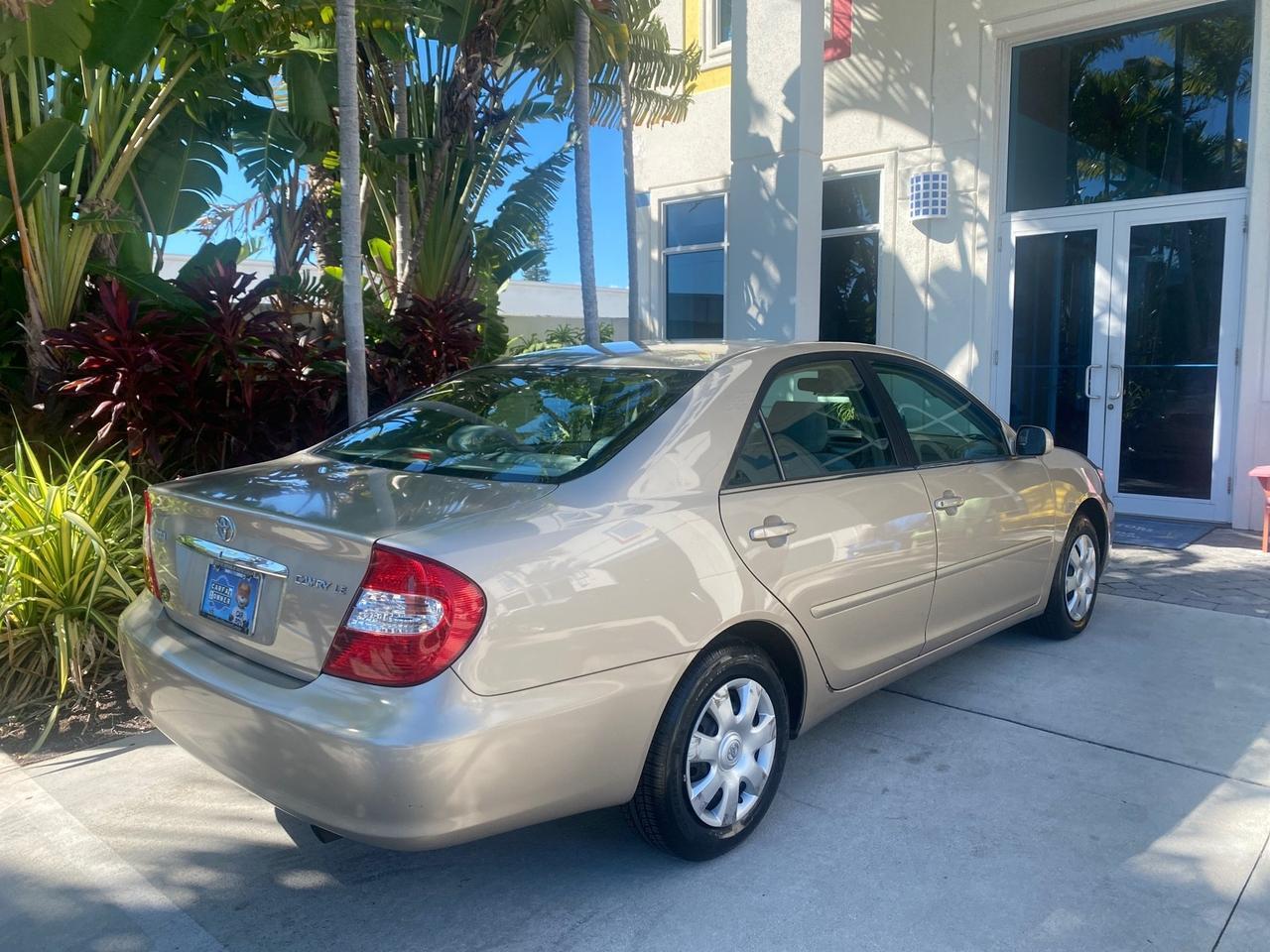 2004 Toyota Camry LE LOW MILES 25,414 ACTUAL Pompano Beach FL