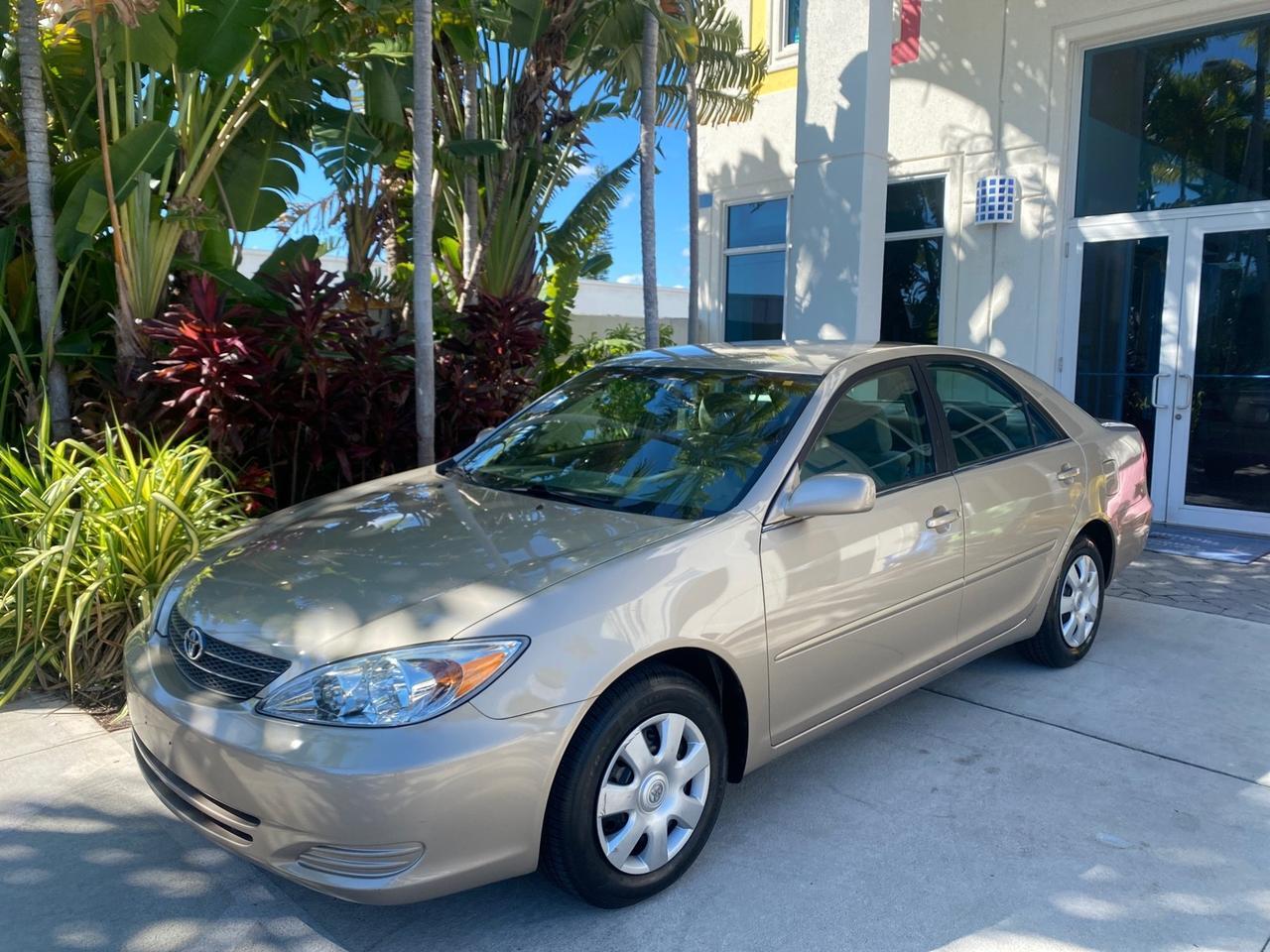 2004 Toyota Camry LE LOW MILES 25,414 ACTUAL Pompano Beach FL