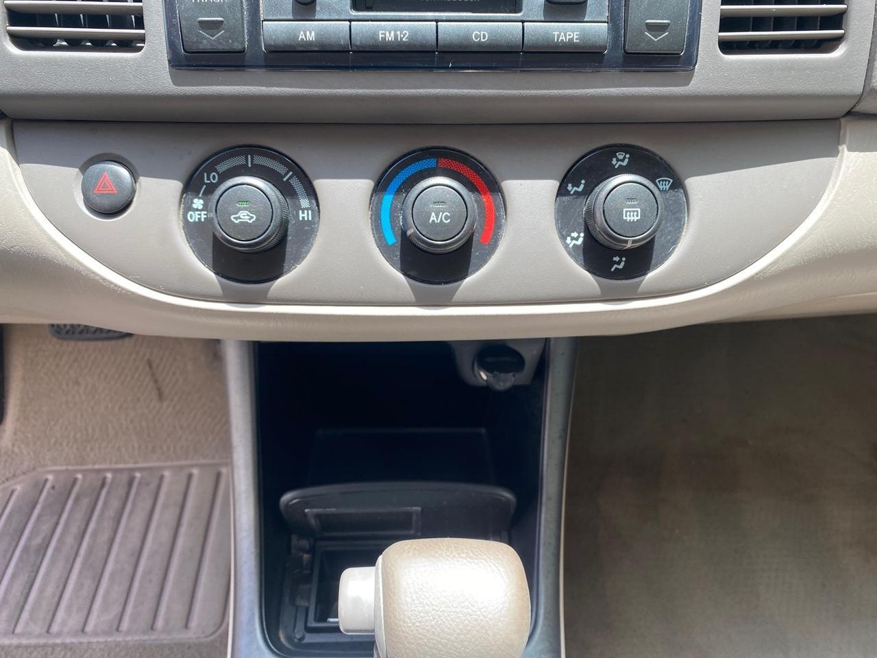 2004 Toyota Camry LE LOW MILES 58,925 1 OWNER Pompano Beach FL